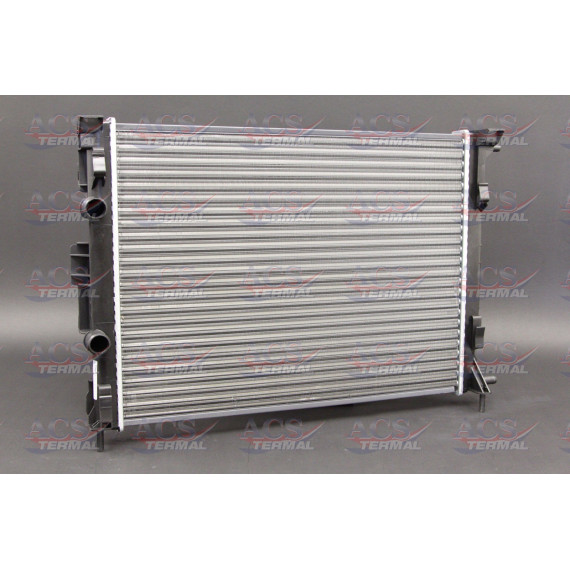 Радиатор охлаждения Renault Megane 1 6-2 0 А+02-