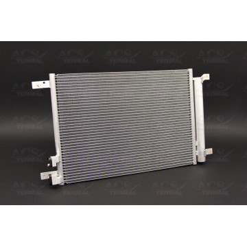 Радиатор кондиционера Audi A3 / Octavia III / Golf VII / Leon (12-)