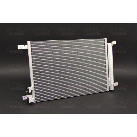 Радиатор кондиционера Audi A3 / Octavia III / Golf VII / Leon (12-)