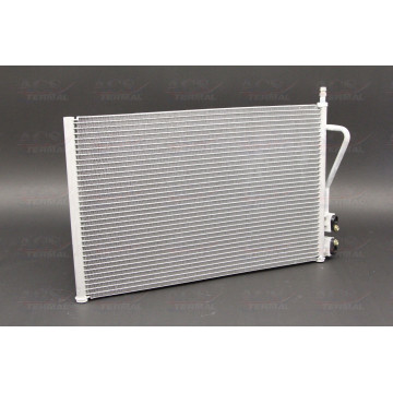 Радиатор кондиционера Ford Fusion / Fiesta / Mazda 2 (01-08)