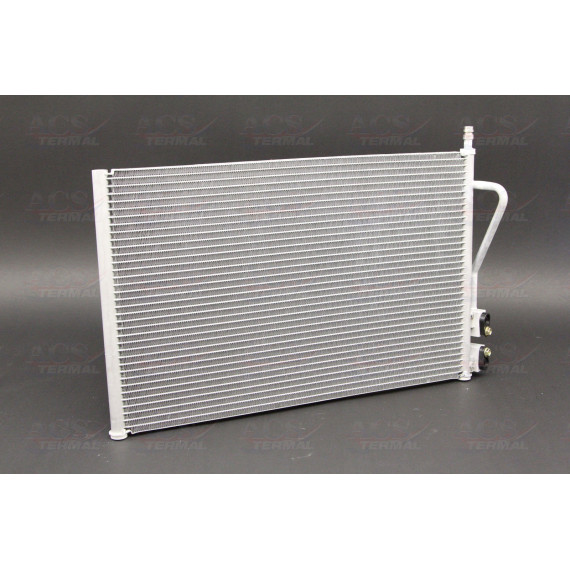 Радиатор кондиционера Ford Fusion / Fiesta / Mazda 2 (01-08)