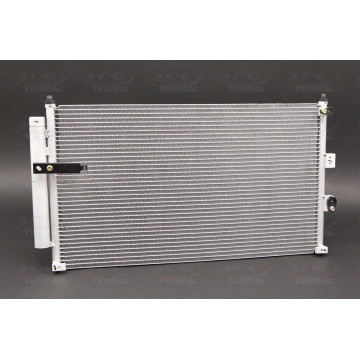 Радиатор кондиционера Honda Civic VIII 4d (06-12) Япония