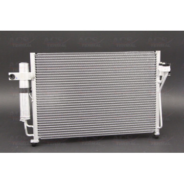 Радиатор кондиционера Hyundai Getz (02-10) M