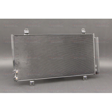 Радиатор кондиционера Toyota Camry 50 (11-)