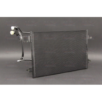Радиатор кондиционера VW Passat / A4 B5 (96-01)