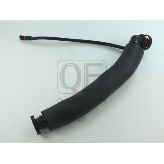 Патрубок системы вентиляции картера