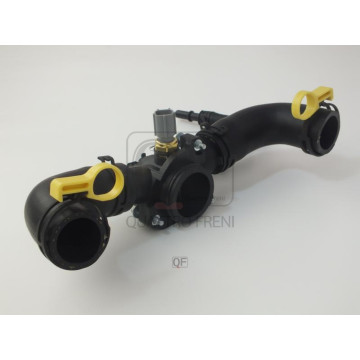 Патрубок системы охлаждения