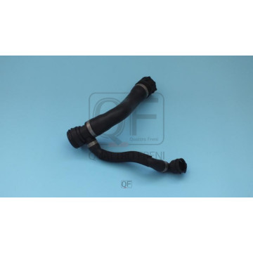 Патрубок системы охлаждения