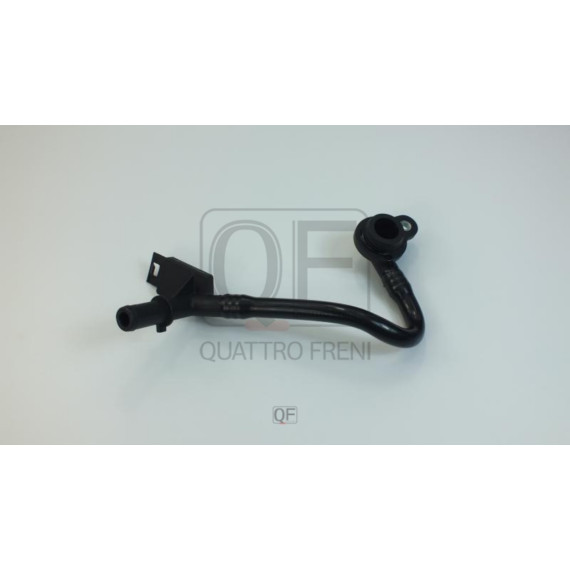 Патрубок системы охлаждения