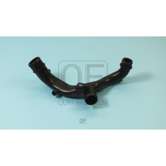 Патрубок системы охлаждения