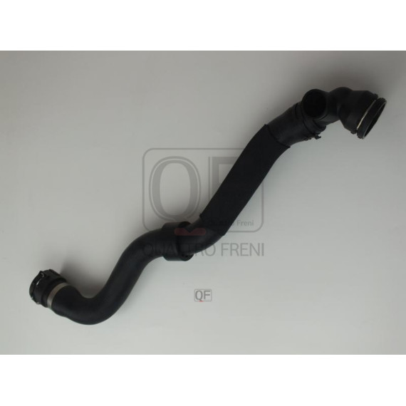 Патрубок системы охлаждения