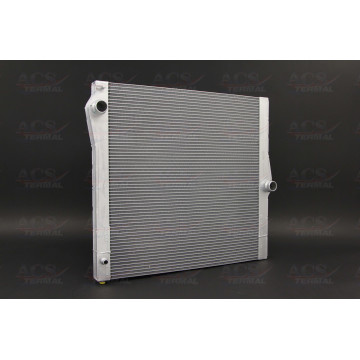 500825 Радиатор охлаждения BMW X5 E-70 (07-) 3.0 i / 4.8i