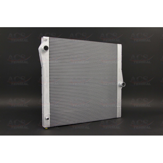 500825 Радиатор охлаждения BMW X5 E-70 (07-) 3.0 i / 4.8i