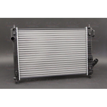 Радиатор охлаждения Chevrolet Aveo T250 1.4 АT (08-12)