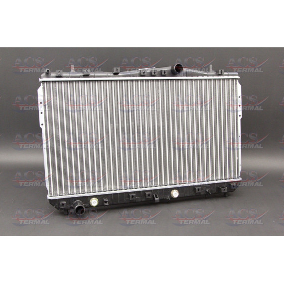 Радиатор охлаждения Chevrolet Lacetti 1.4-1.8 (04-)