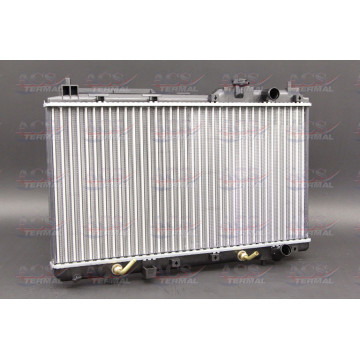 Радиатор охлаждения Honda CRV I (95-02)