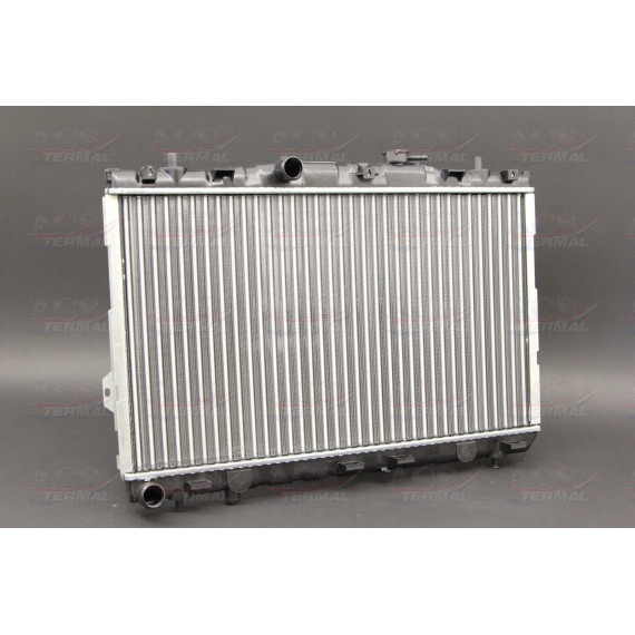 Радиатор охлаждения Hyundai Elantra IV 1.6-2.0 M +/- 00- Coupe