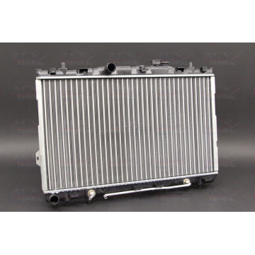 Радиатор охлаждения Hyundai Elantra (XD) 1 6-2 0 AT (00-)