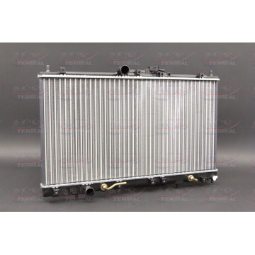 Радиатор охлаждения Mitsubishi Galant VIII 2.0-2.5 (96-04)