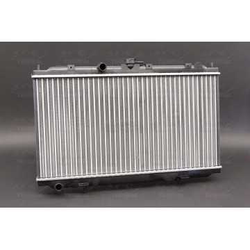 Радиатор охлаждения Nissan Almera N16 / Primera P12 1.5-1.8 (00-08) MT