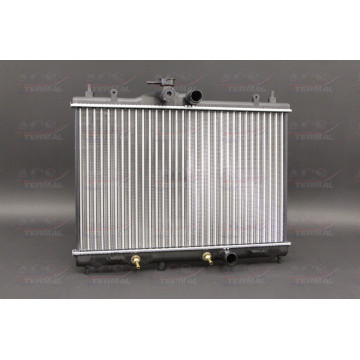 Радиатор охлаждения Nissan Tiida C11 (06-14)