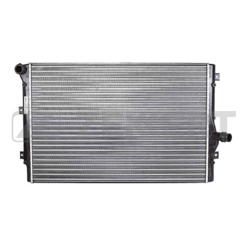 Радиатор охлаждения двигателя Audi A3 II 03- TT II 06- Skoda Octavia (1Z_) 04- VW Golf V VI 03-