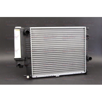 Радиатор охлаждения двигателя BMW E39 528I 60606 --09/98