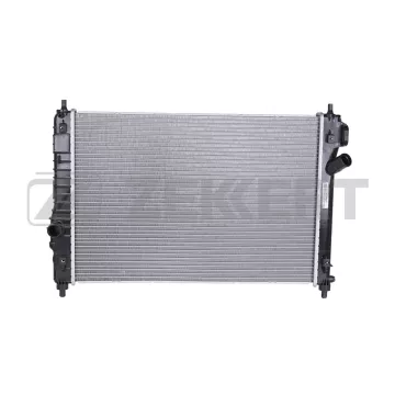 Радиатор охлаждения двигателя Chevrolet Aveo (T250 T255) 08-