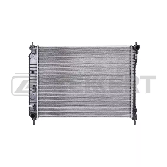Радиатор охлаждения двигателя Chevrolet Captiva (C100 C140) 06-