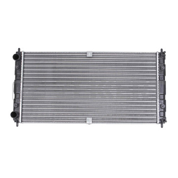 Радиатор охлаждения двигателя  Niva II 02-