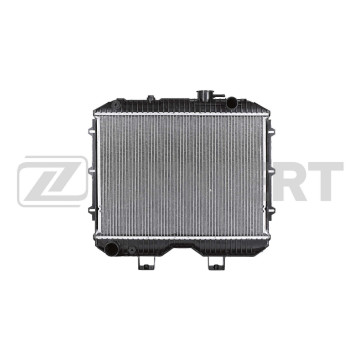 Радиатор охлаждения двигателя UAZ 3151 85- 3303 03- 3741 03- 3909 03- 3962 03- 469 72- Hunter