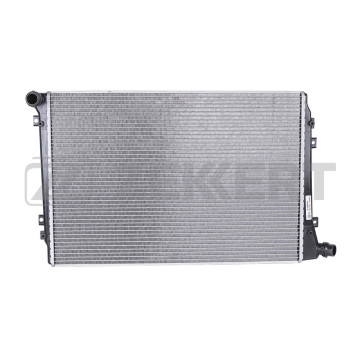 Радиатор охлаждения двигателя VW Passat B6 05- Golf V 04- Audi A3 II 04- Skoda Octavia (1Z_) 04-
