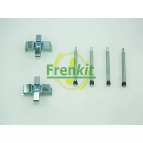 Комплект установочный тормозных колодок MERCEDES C-CLASS (W202) 3-93->5-00 05-94->05-00 CLK (C208