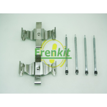 Комплект установочный тормозных колодок MERCEDES C-CLASS (W203) 5-00 -> 05-00->04-04 CLK (C208 C2