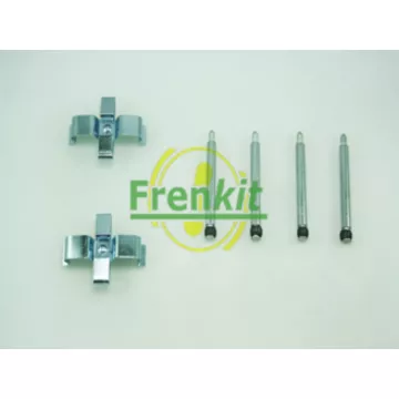 Комплект установочный тормозных колодок MERCEDES C-CLASS (W202) 3-93->5-00 05-94->05-00 CLK (C208