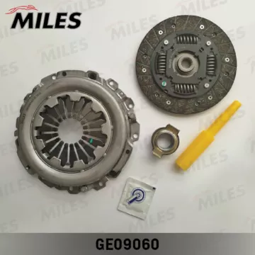 Сцепление к-т CHEVROLET AVEO 1.2 03-