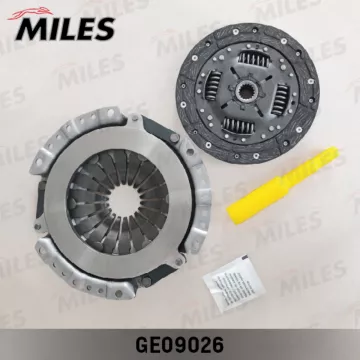 Сцепление к-т FORD FOCUS 1.6 02-05