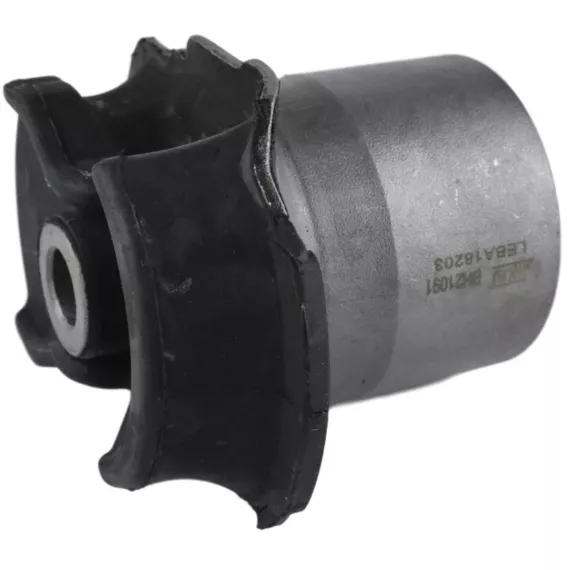 Сайлентблок Toyota Isis Noax