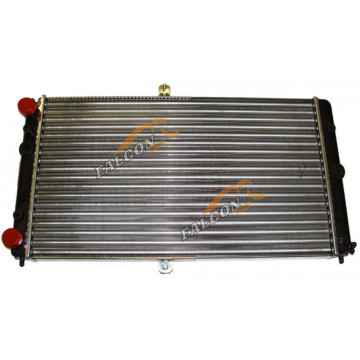 Радиатор охл ВАЗ-2110 унив (FENOX)