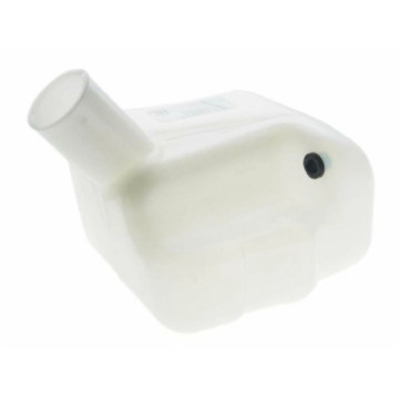 Бачок омывателя 2104 заднего стекла