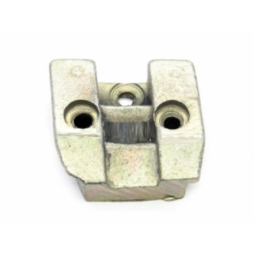 Защёлка замка двери УАЗ-452 левая Ульяновск