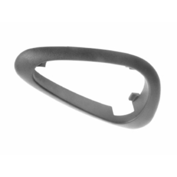 Облицовка ручки двери 2123 правая (мыльница) (УНИП)