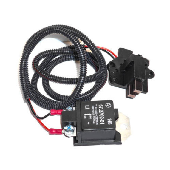 Регулятор напряжения трёхуровневый -2104-07,2108,2110 (67.3702-01) ЭНЕРГОМАШ