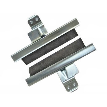 Планка крепления стекла переднего  2105 (к-т 2шт.) ЗАВОД с резинкой