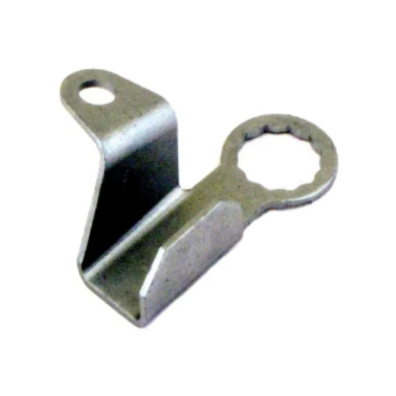 Кронштейн тормозного шланга 2121 на суппорт левый (Тольятти)