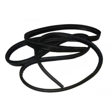 Уплотнитель крышки багажника -2101 (БРТ)