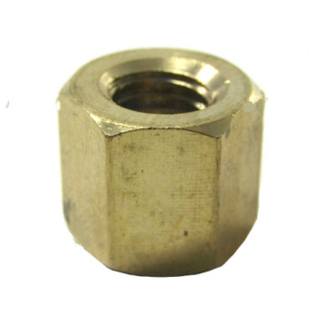 Гайка М8 латунь приёмн.трубы  2101-07