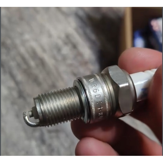 Свечи -2108 (Meteor) SA212 WR6DC+ VAG,Citroen,Fiat,Ford,Opel,Renault,Volvo (шт) 0242240592